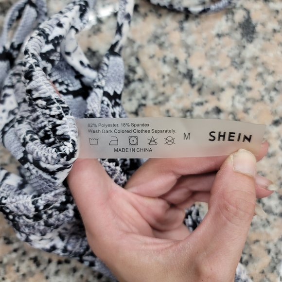 SHEIN Black and White Snake Print Cutout Bikini with Tie-Side Bottoms - Picture 6 of 6